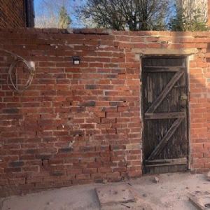 View Garden wall after sand blasting